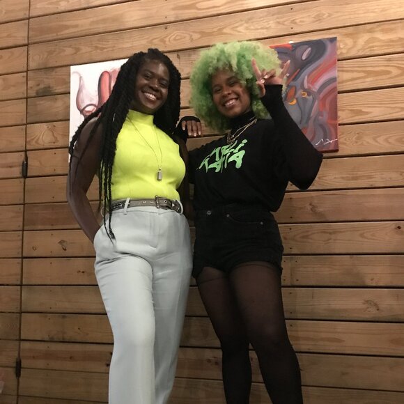 Hi my name is Romain, and I'm a shopaholic - Picture 4 of 6